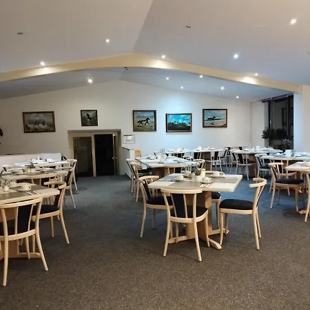 Hotel Sonnenkeller 2*